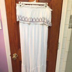 American Eagle Floral/White Jumpsuit
